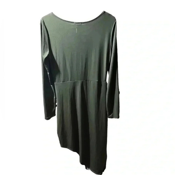 Charlotte Russe Green V-Neck Ruched Sheath Dress - Picture 3 of 4